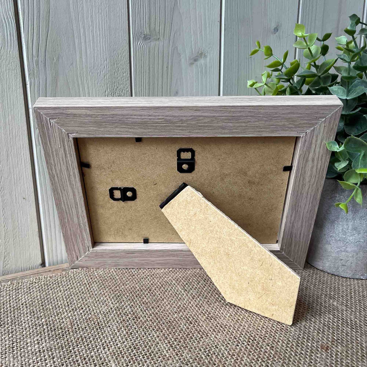 Daddy Grandad and Me engraved photo frame - perfect Father's Day present from son or daughter