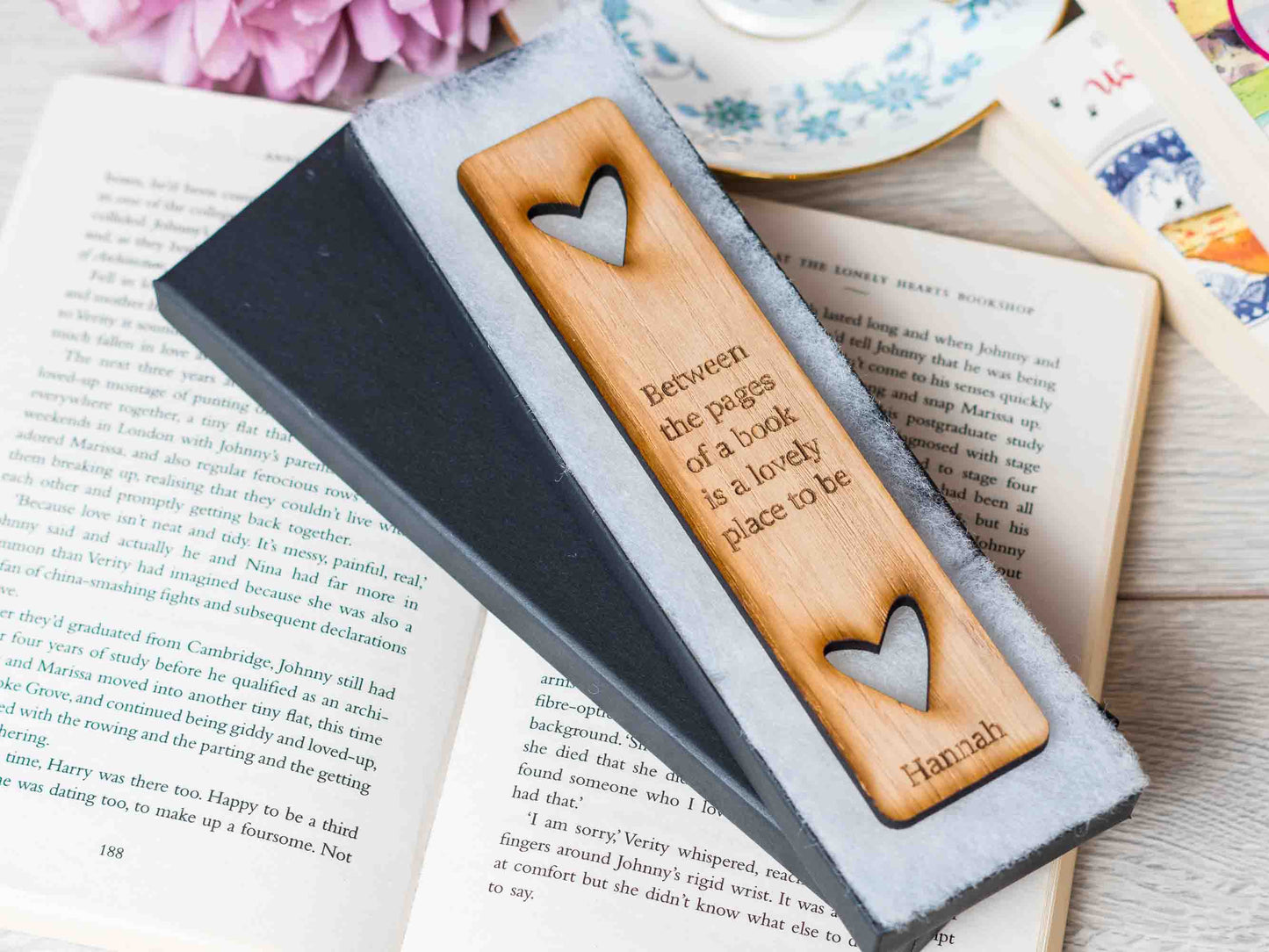 Personalised bookmark on gift box