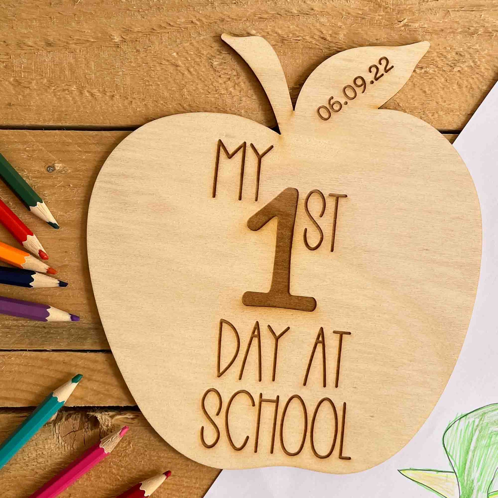 PERSONALISED PHOTO PROP FOR FIRST DAY AT SCHOOL
